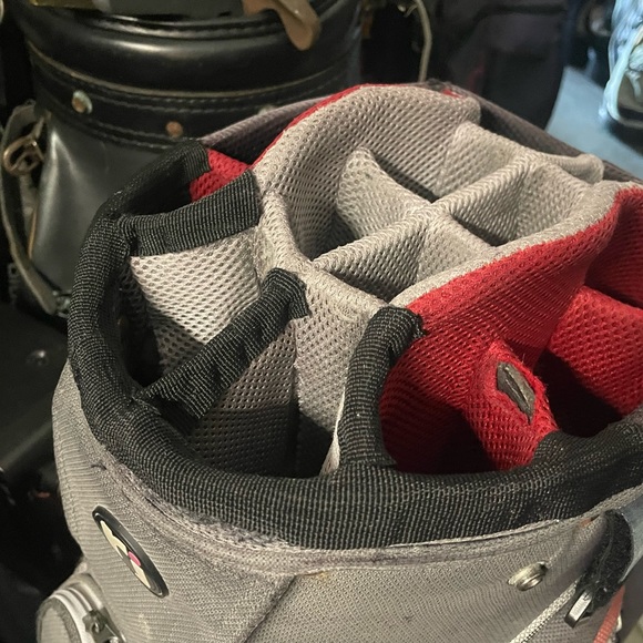 Golf Cart Bag RJ with 14 club dividers , shoulder strap and rain cover . - Picture 13 of 15